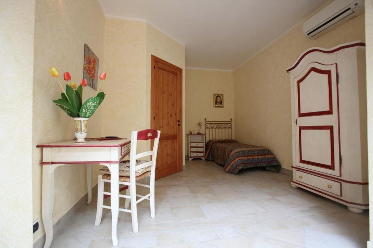 B&b Candido Vacanze Módica Exterior foto