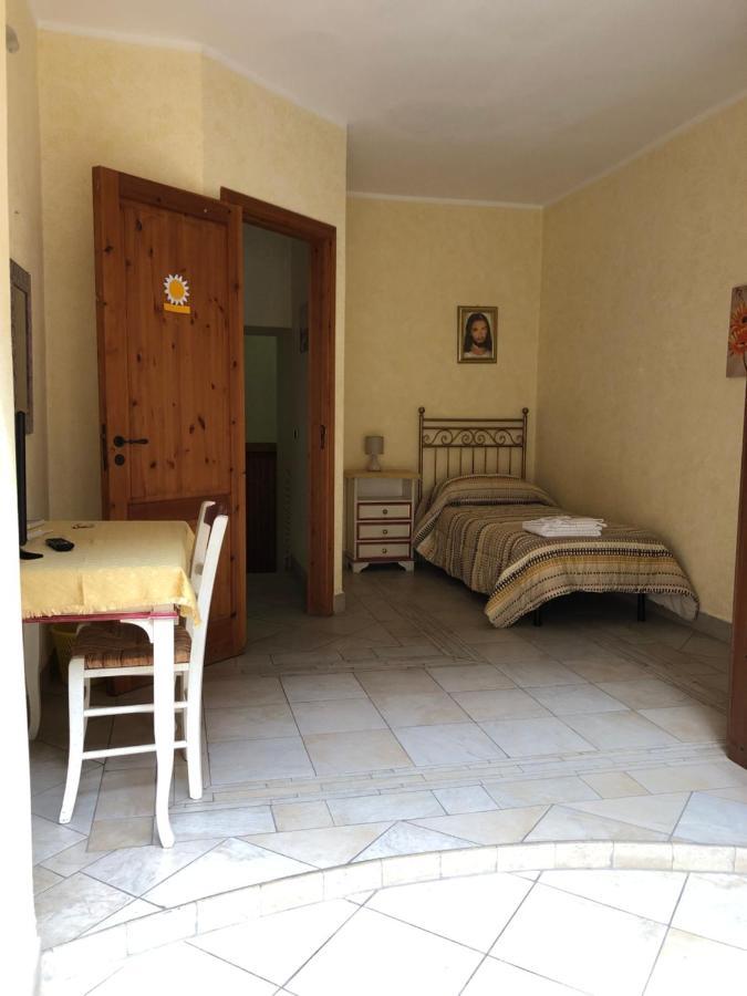 B&b Candido Vacanze Módica Exterior foto