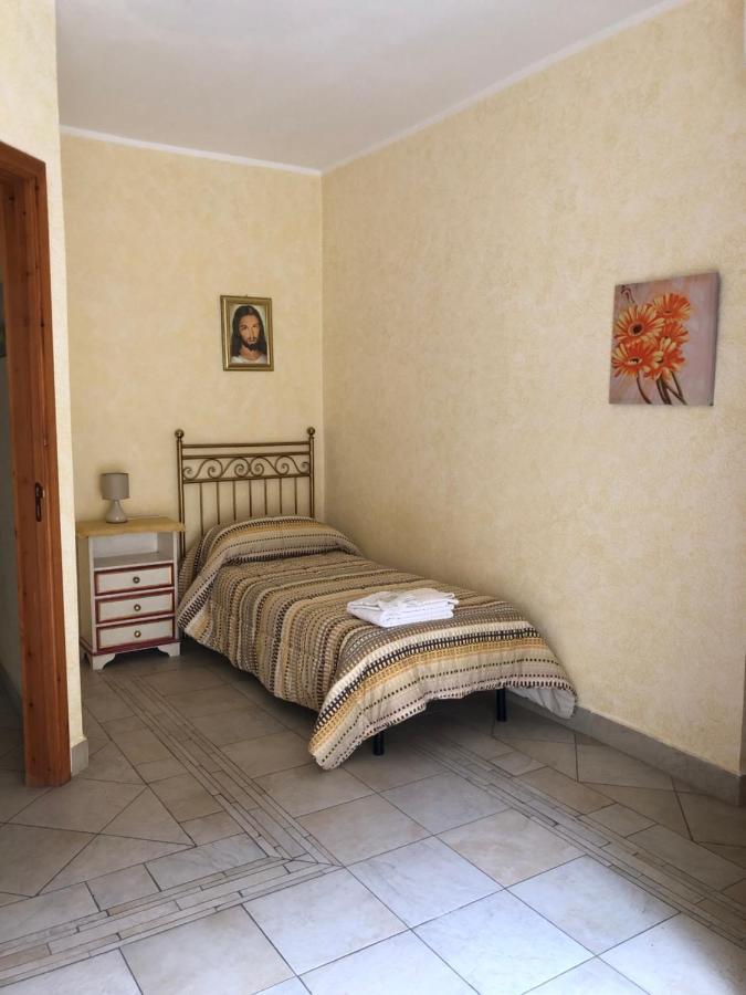 B&b Candido Vacanze Módica Exterior foto