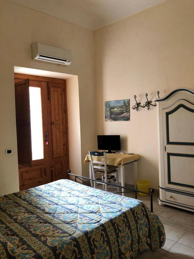 B&b Candido Vacanze Módica Exterior foto