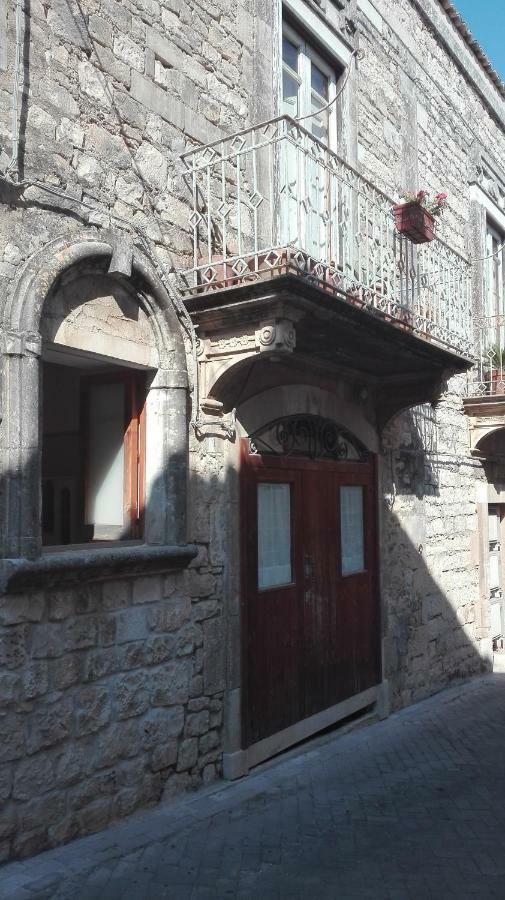 B&b Candido Vacanze Módica Exterior foto